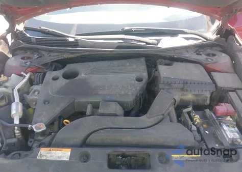 2016 Nissan Altima 2.5 Sr из США, поврежденный, VIN 1N4AL3AP9GC215836